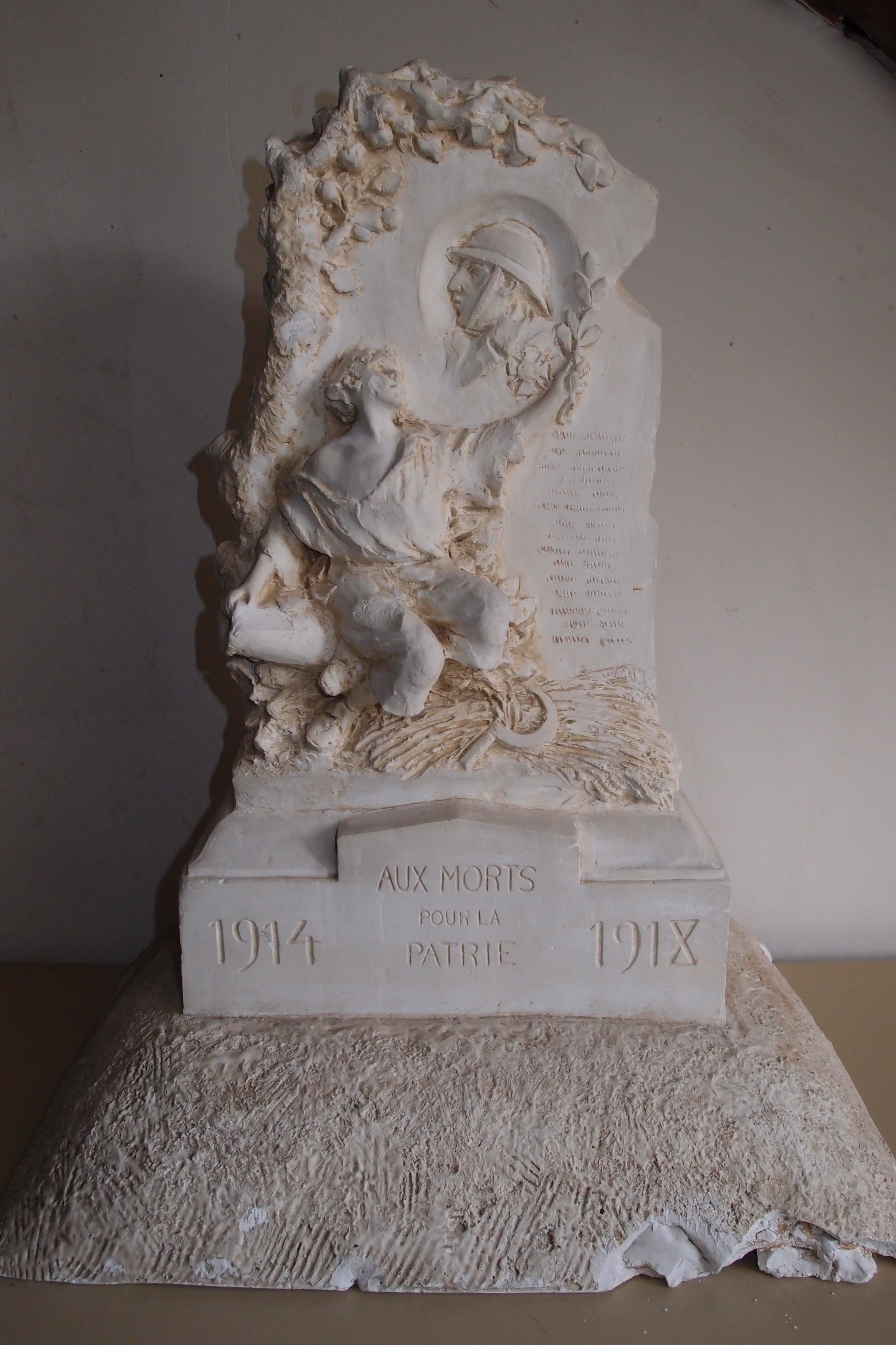 Monument maquette